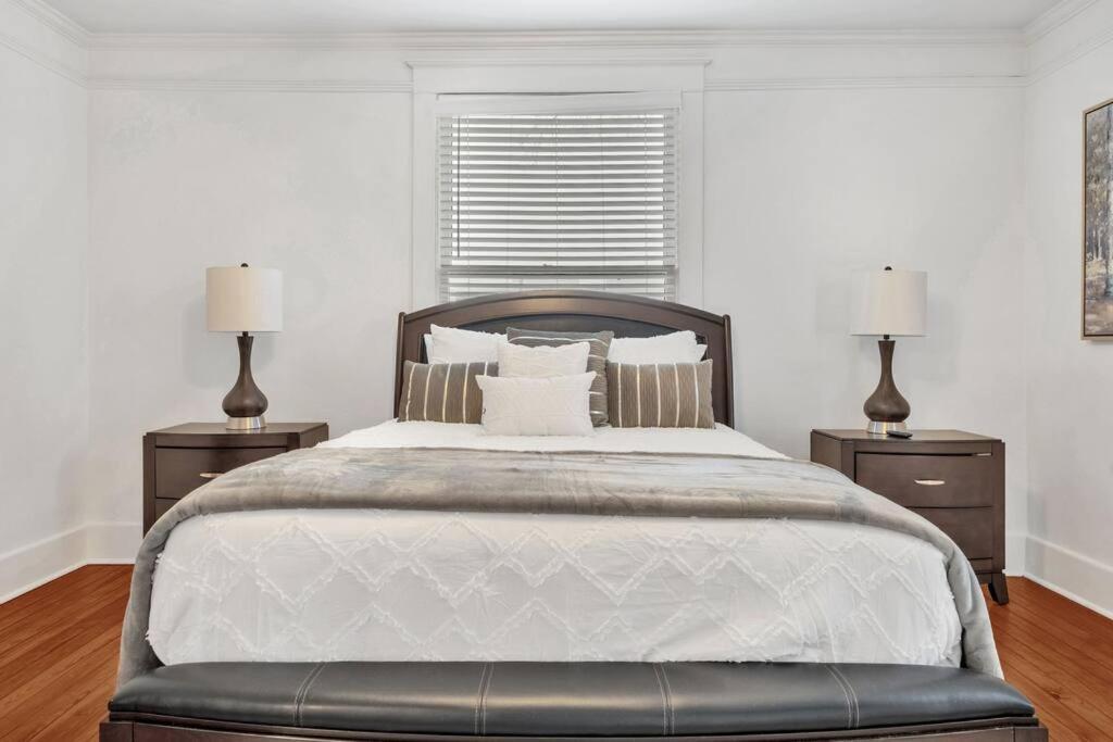 Exquisite Two-Story Home Located In Midtown Memphis Dış mekan fotoğraf